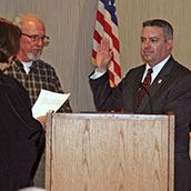 Dan Roe_oath of office