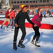 Oval Skaters